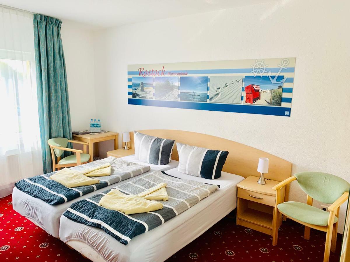 Hotel-Pension "Petridamm" Rostock Exteriér fotografie